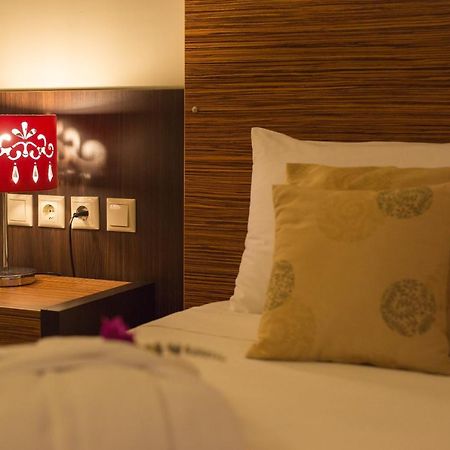 Sunrise Resort Hotel มิธิมนา ภายนอก รูปภาพ