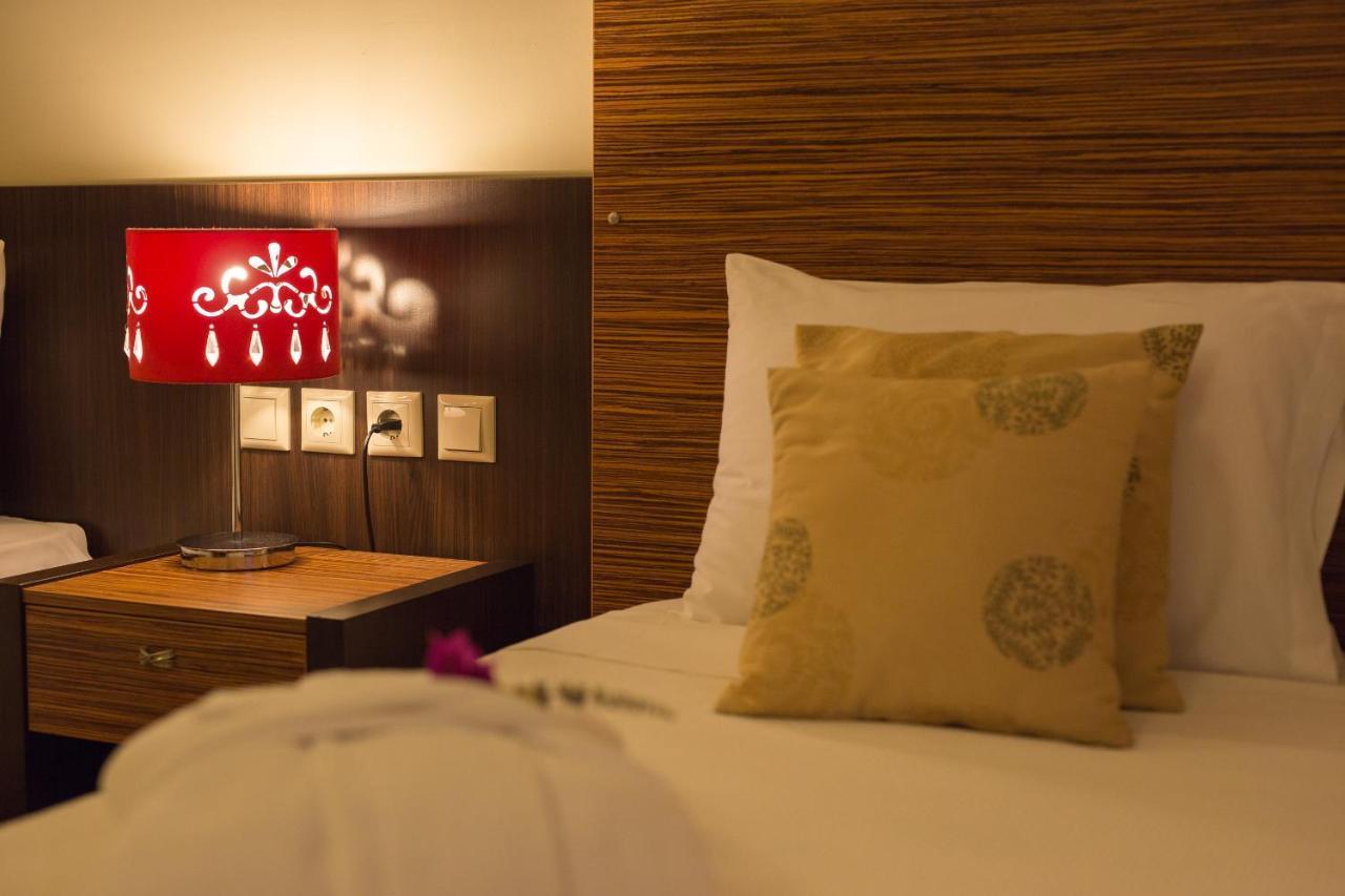 Sunrise Resort Hotel มิธิมนา ภายนอก รูปภาพ
